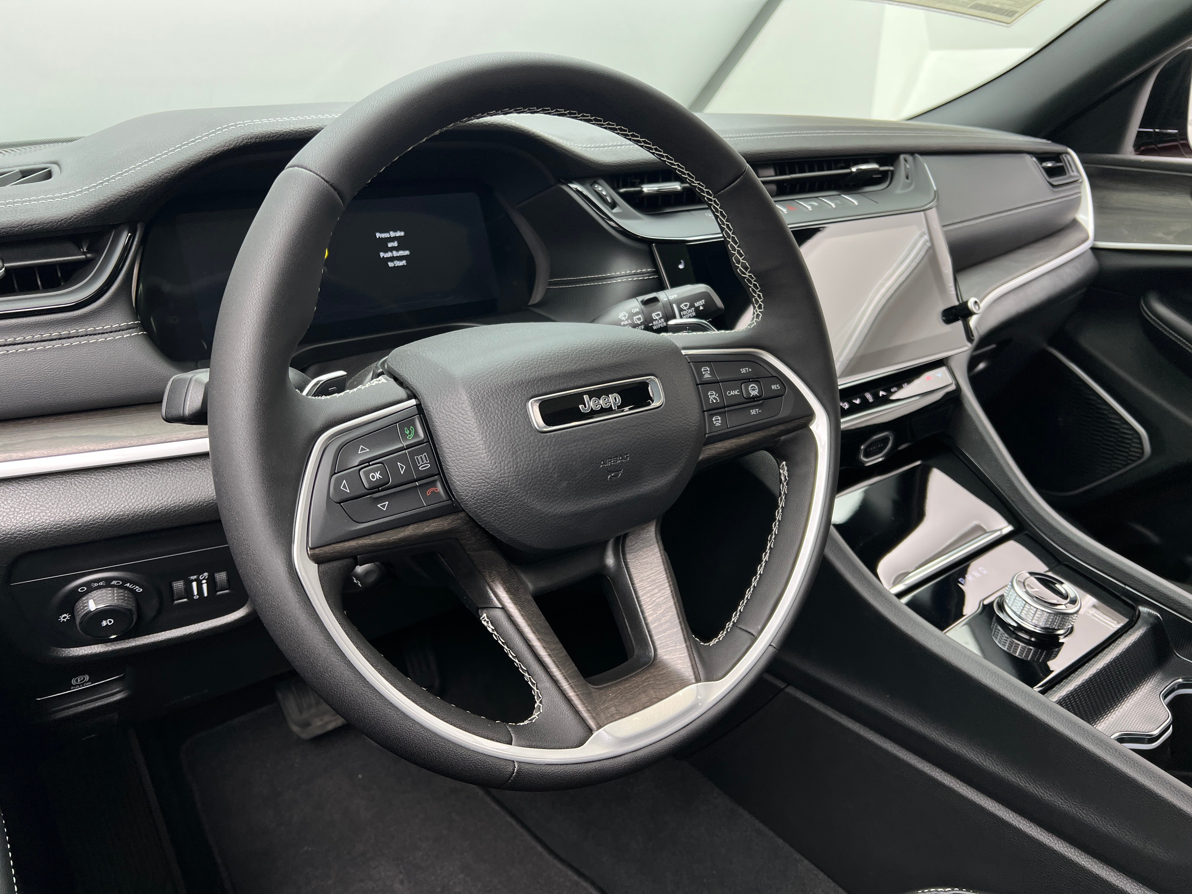 2026 Jeep Grand Cherokee Limited - Photo 8