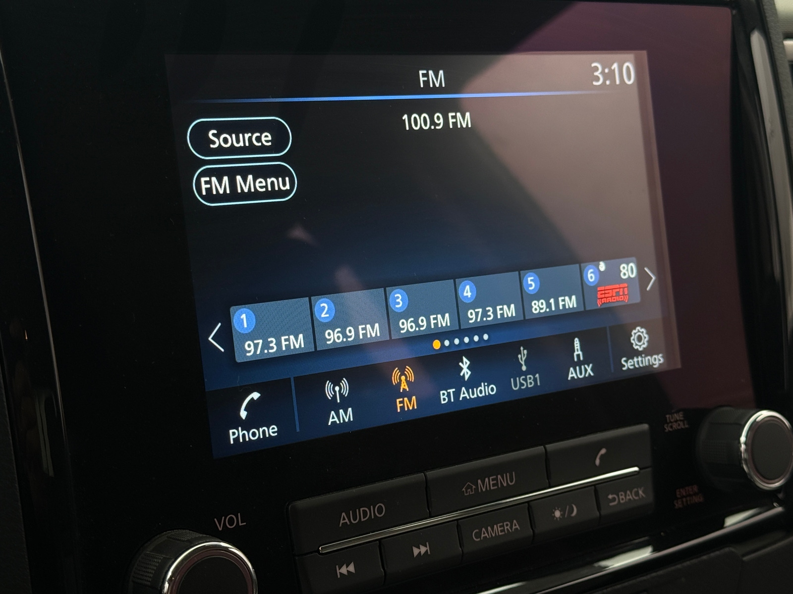 Thumbnail: 2023 Nissan Frontier - 4