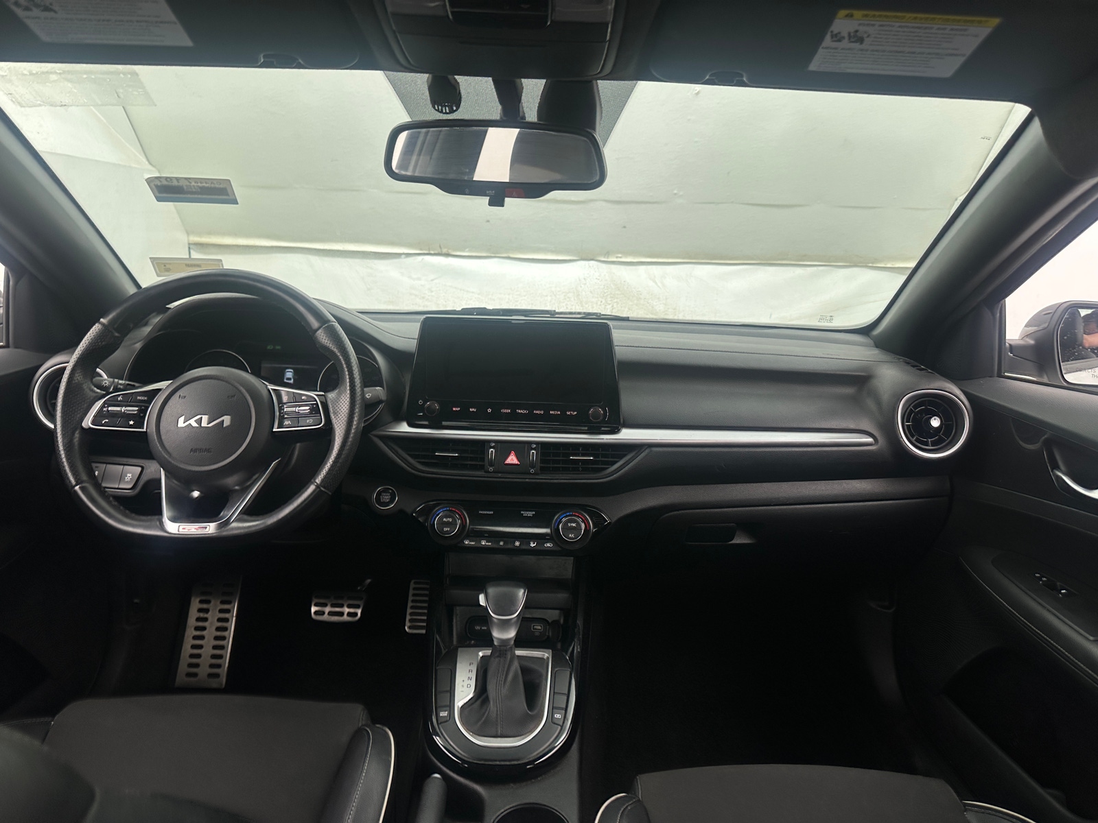 Thumbnail: 2023 Kia Forte - 2