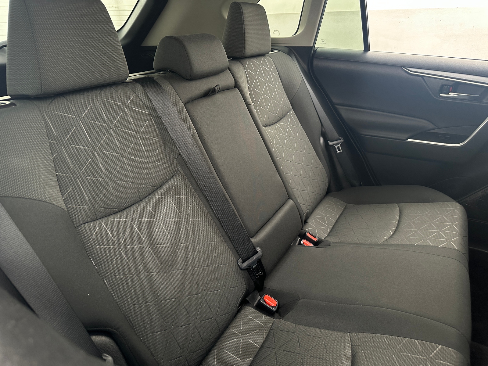 Thumbnail: 2021 Toyota RAV4 - 6