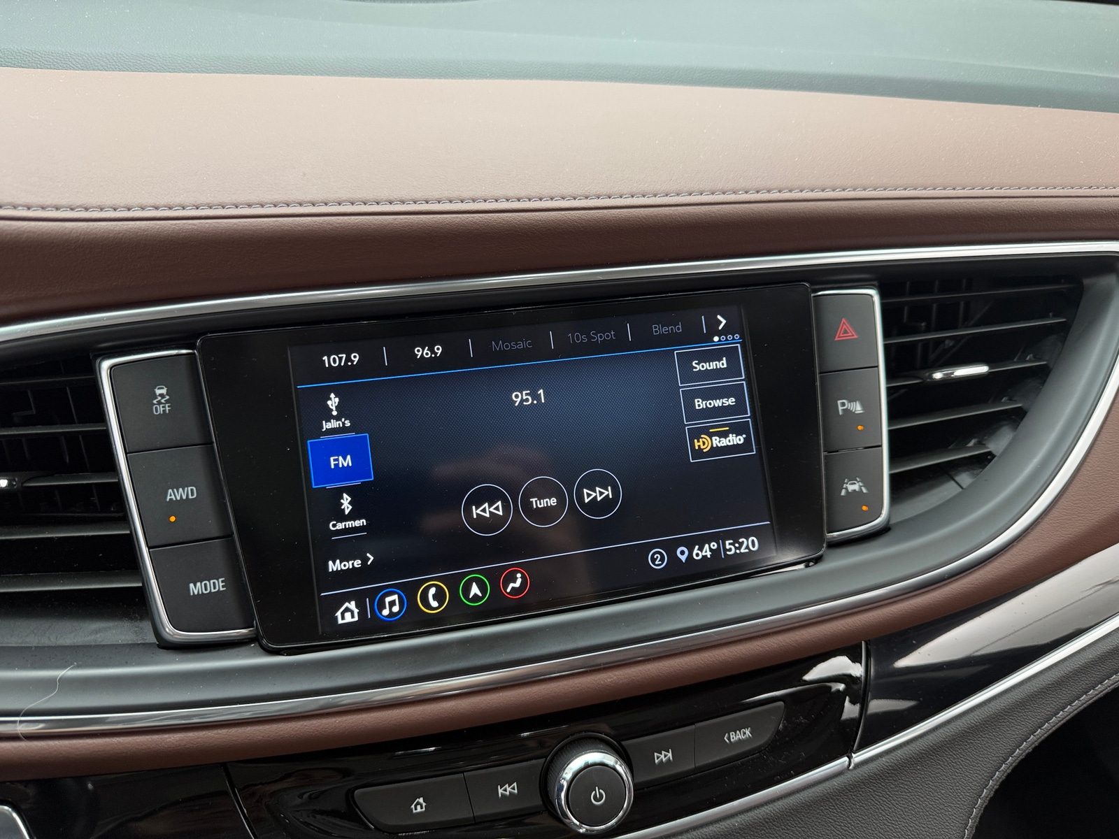 Thumbnail: 2021 Buick Enclave - 3