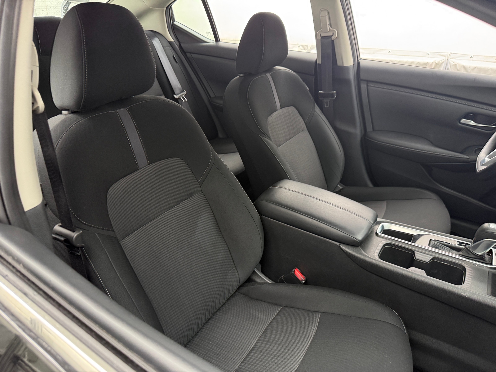 Thumbnail: 2025 Nissan Sentra - 2