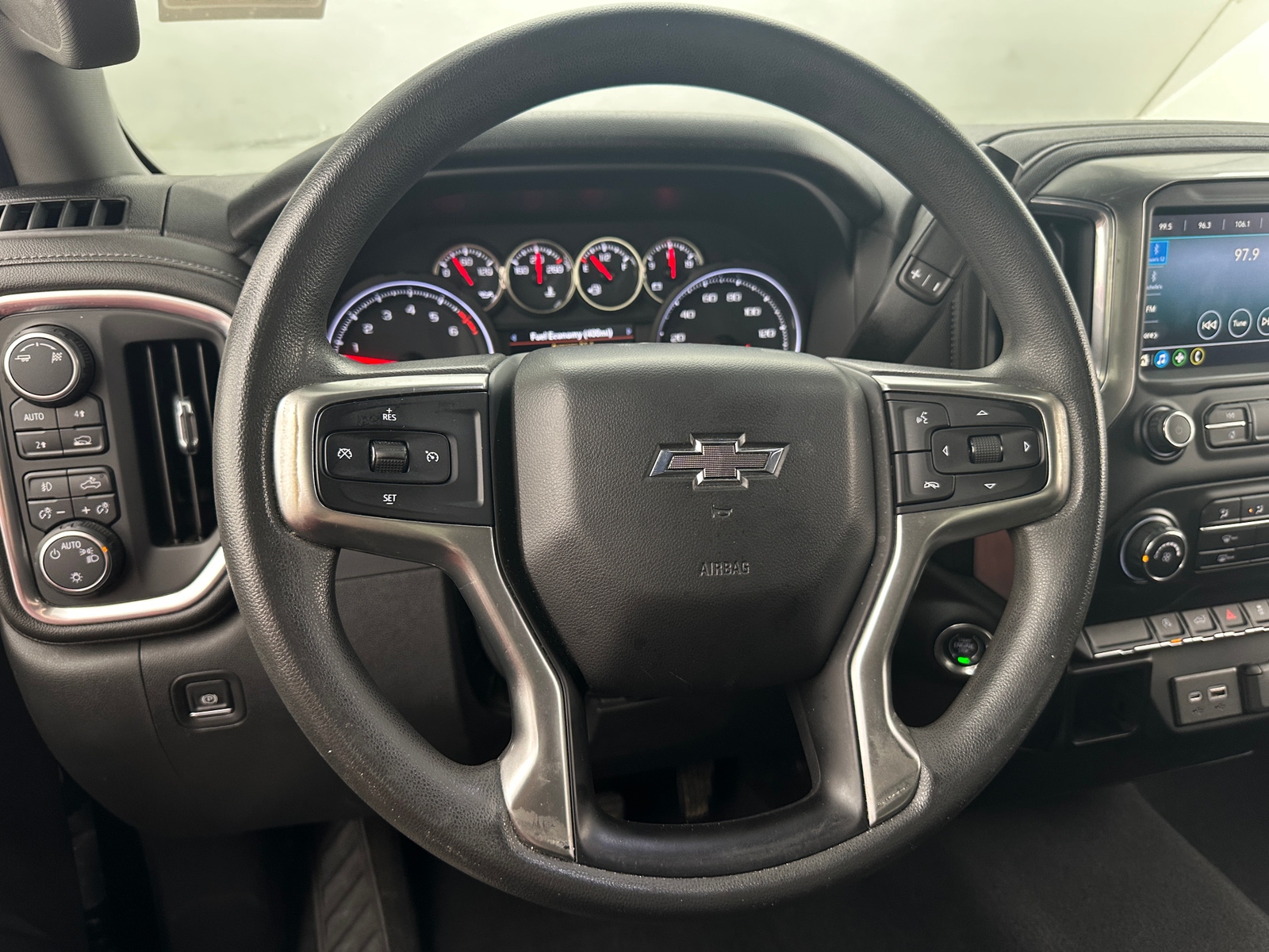 Thumbnail: 2019 Chevrolet Silverado 1500 - 5