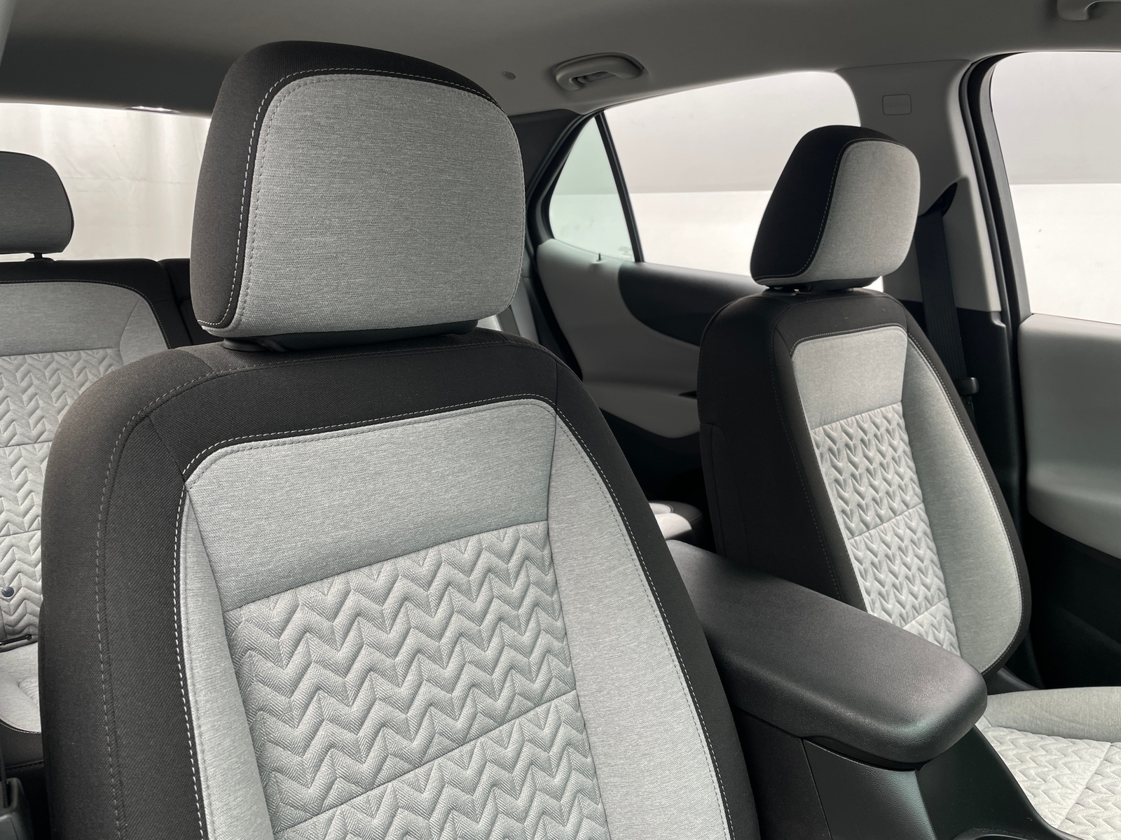 Thumbnail: 2024 Chevrolet Equinox - 2