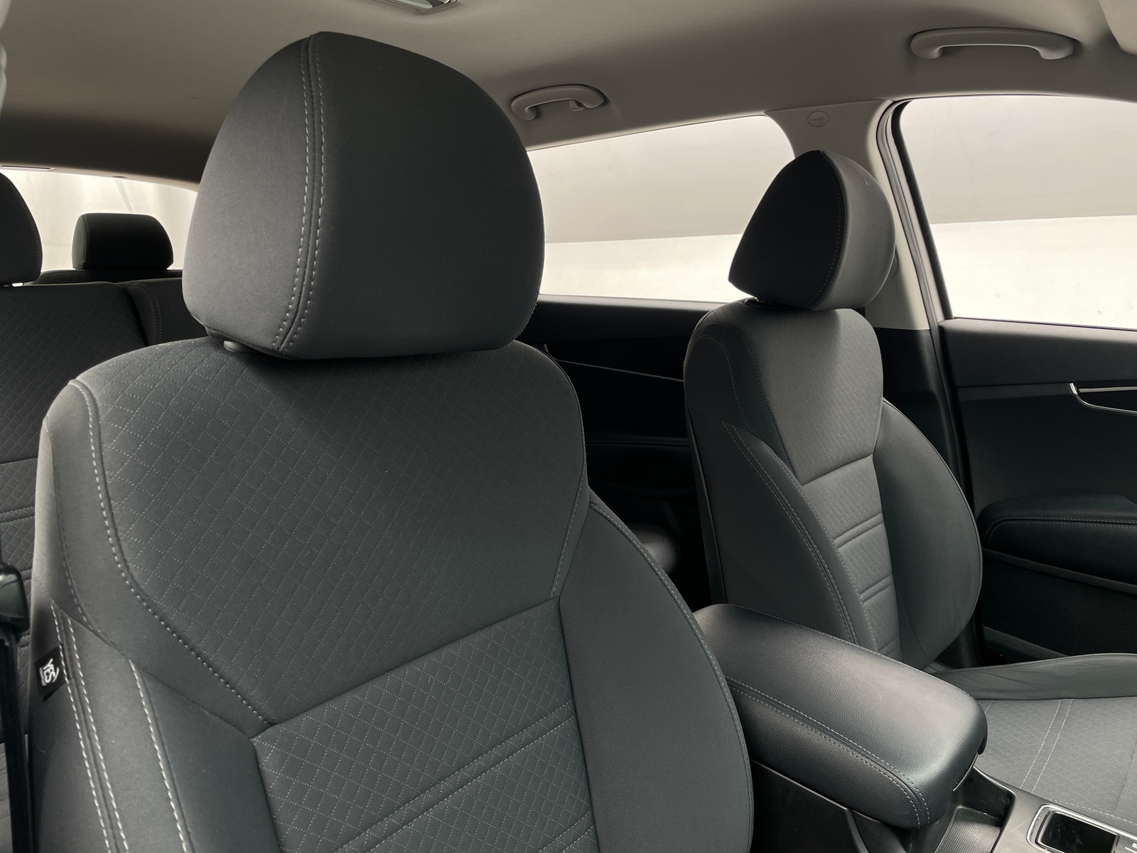 Thumbnail: 2019 Kia Sorento - 2