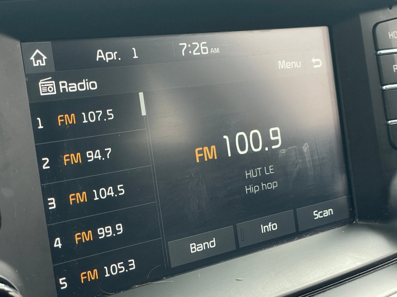 Thumbnail: 2019 Kia Sorento - 4