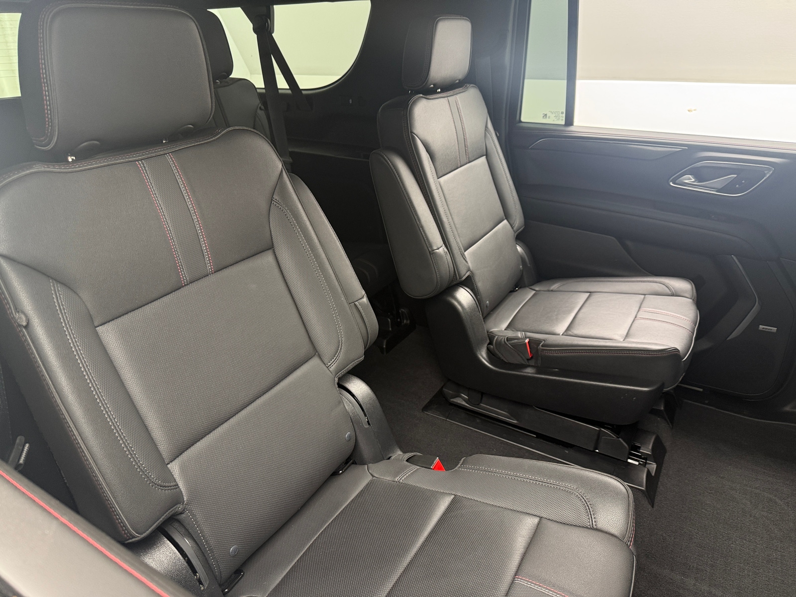 Thumbnail: 2022 Chevrolet Suburban - 5