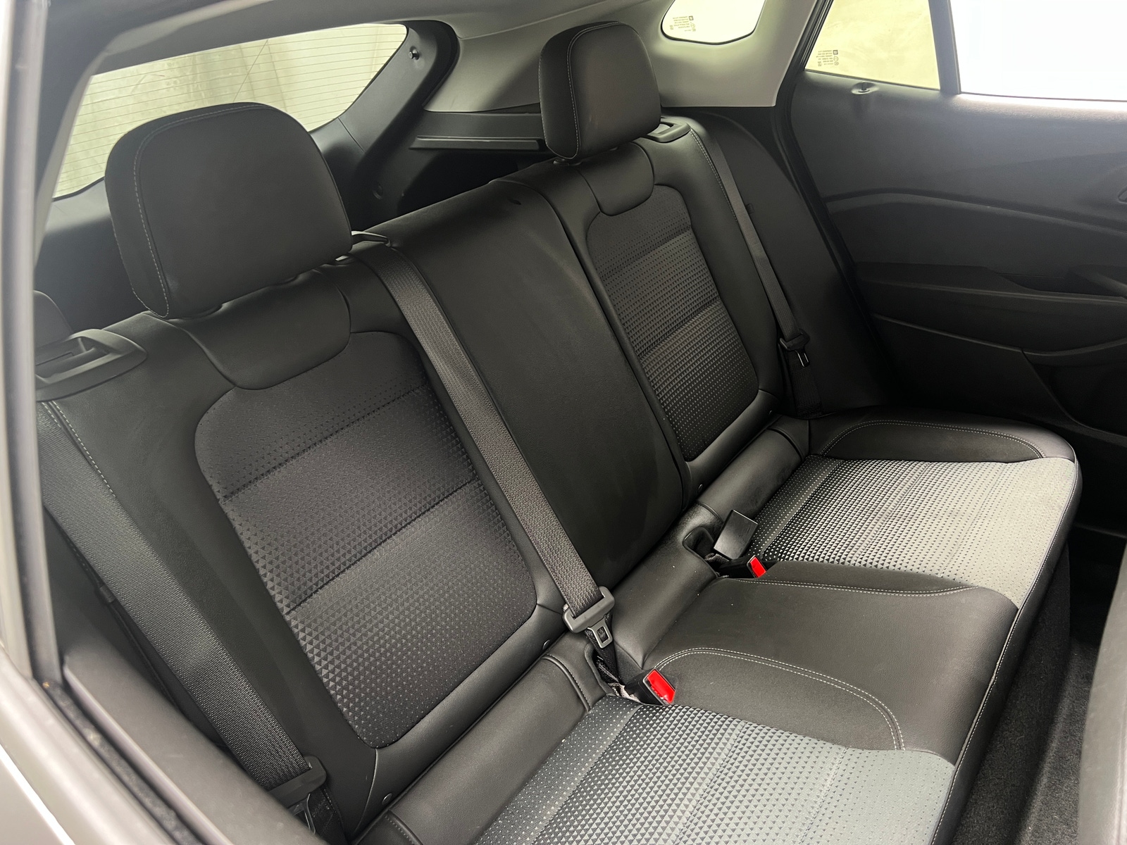 Thumbnail: 2025 Chevrolet Trax - 6