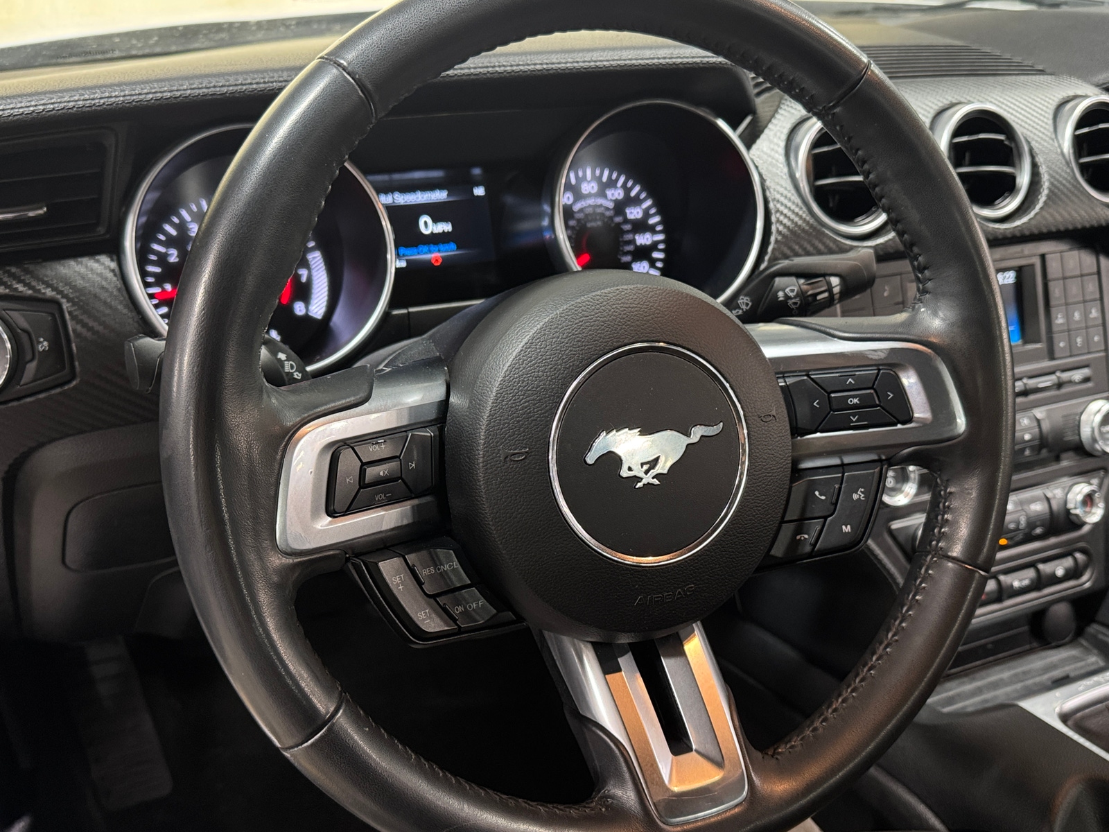 Thumbnail: 2018 Ford Mustang - 4