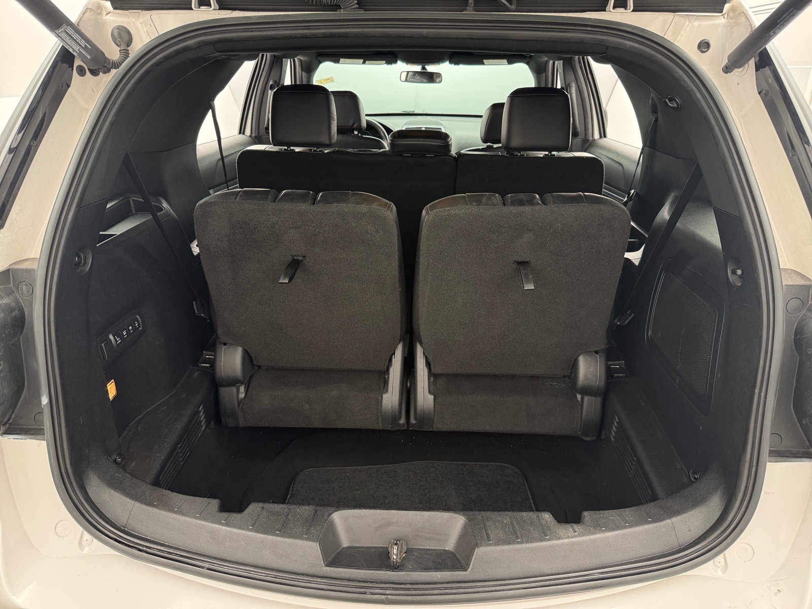 Thumbnail: 2017 Ford Explorer - 6