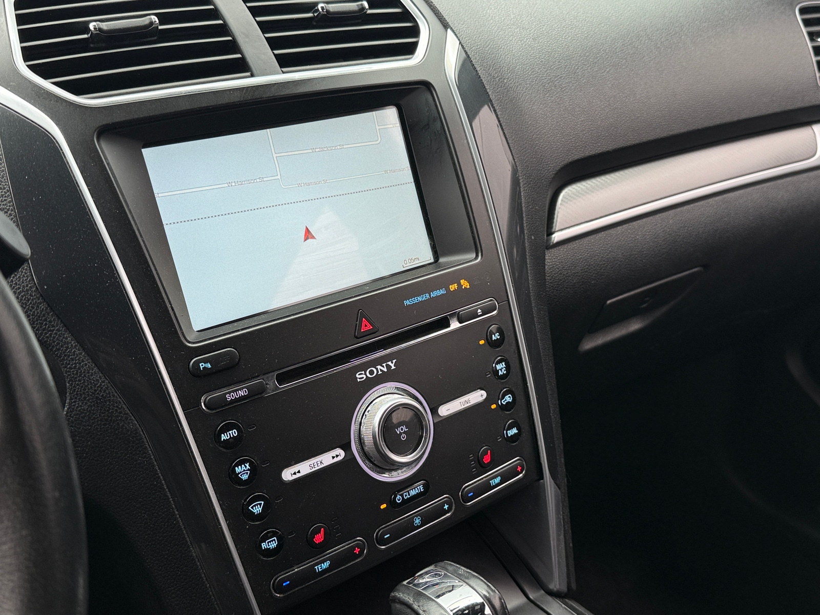 Thumbnail: 2017 Ford Explorer - 3