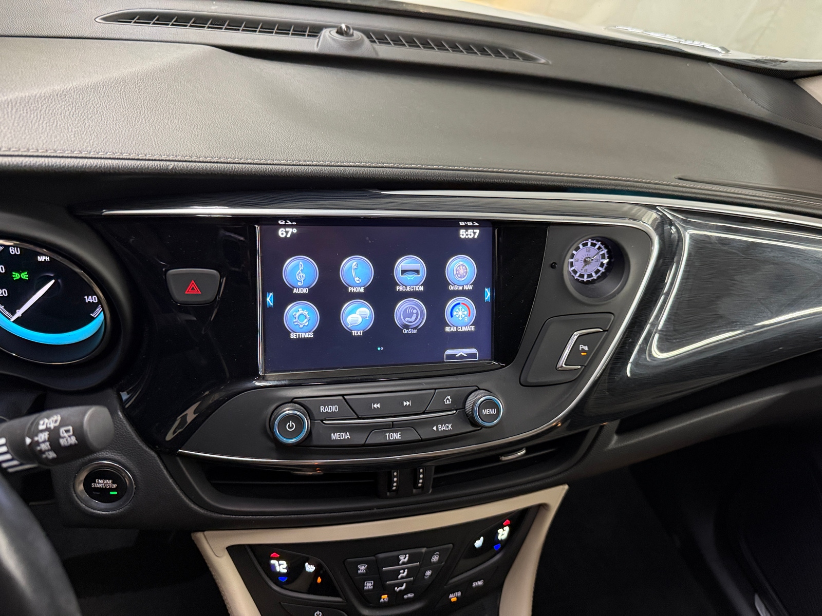 Thumbnail: 2017 Buick Envision - 3