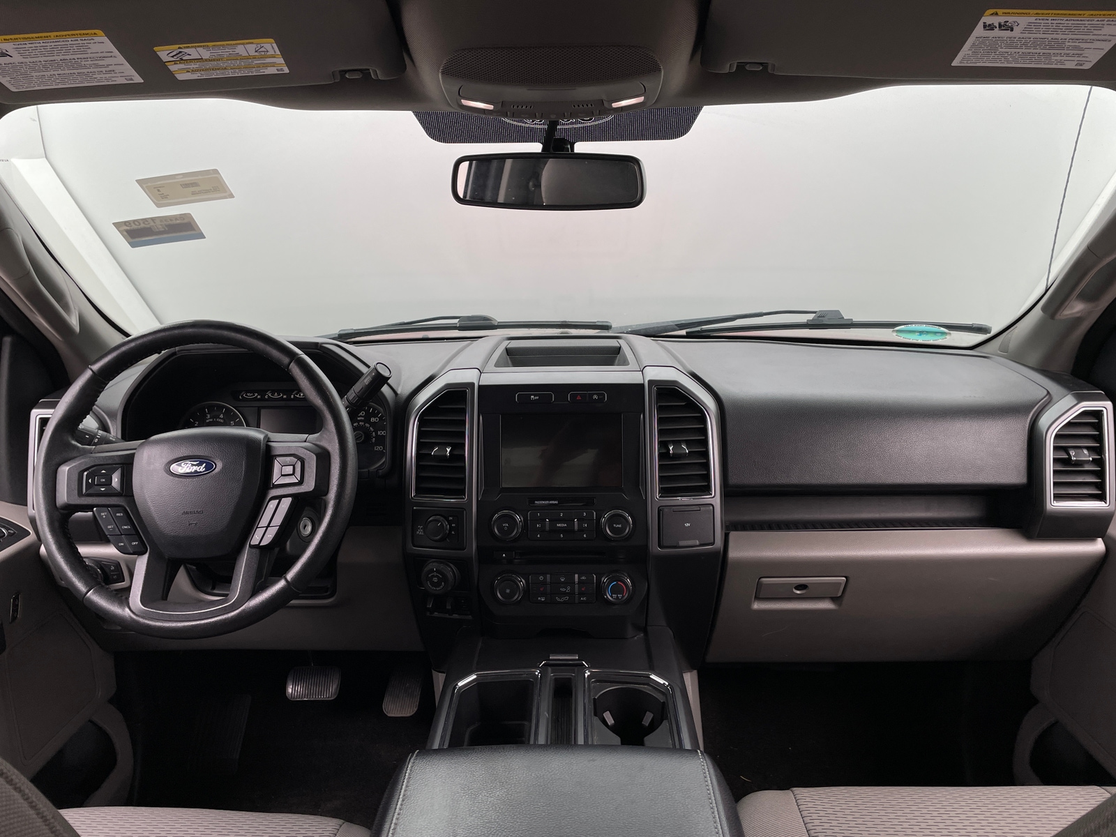 Thumbnail: 2018 Ford Econoline - 3