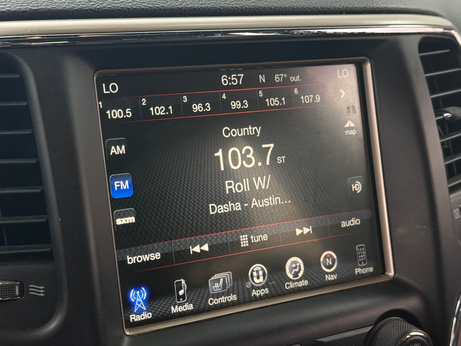 Thumbnail: 2014 Jeep Grand Cherokee - 3