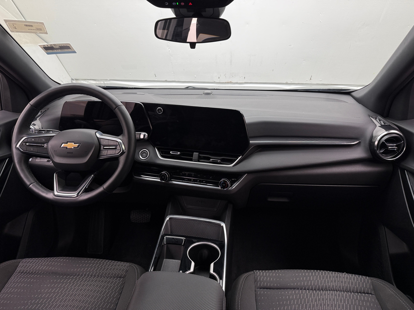 Thumbnail: 2025 Chevrolet Equinox - 3