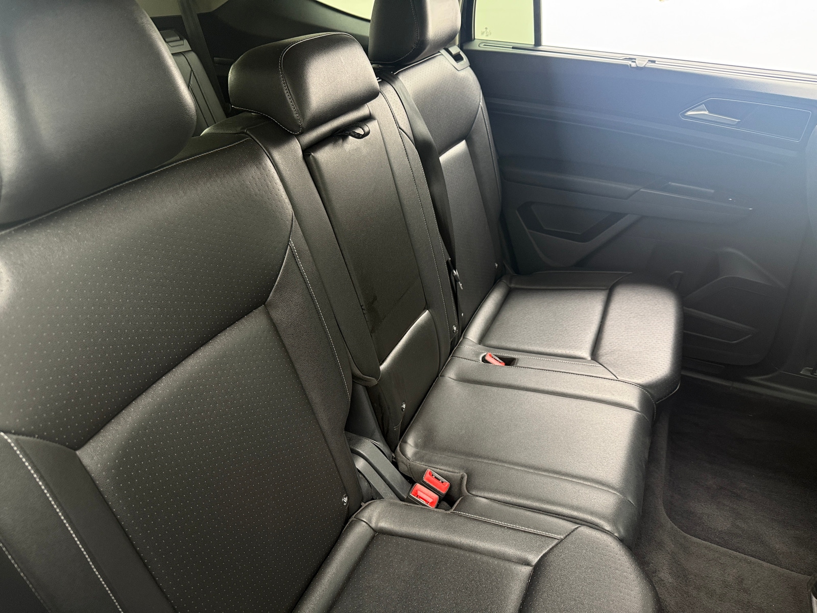 Thumbnail: 2018 Volkswagen Atlas - 5