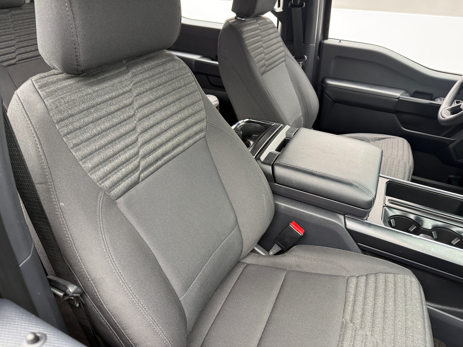 Thumbnail: 2022 Ford Econoline - 2