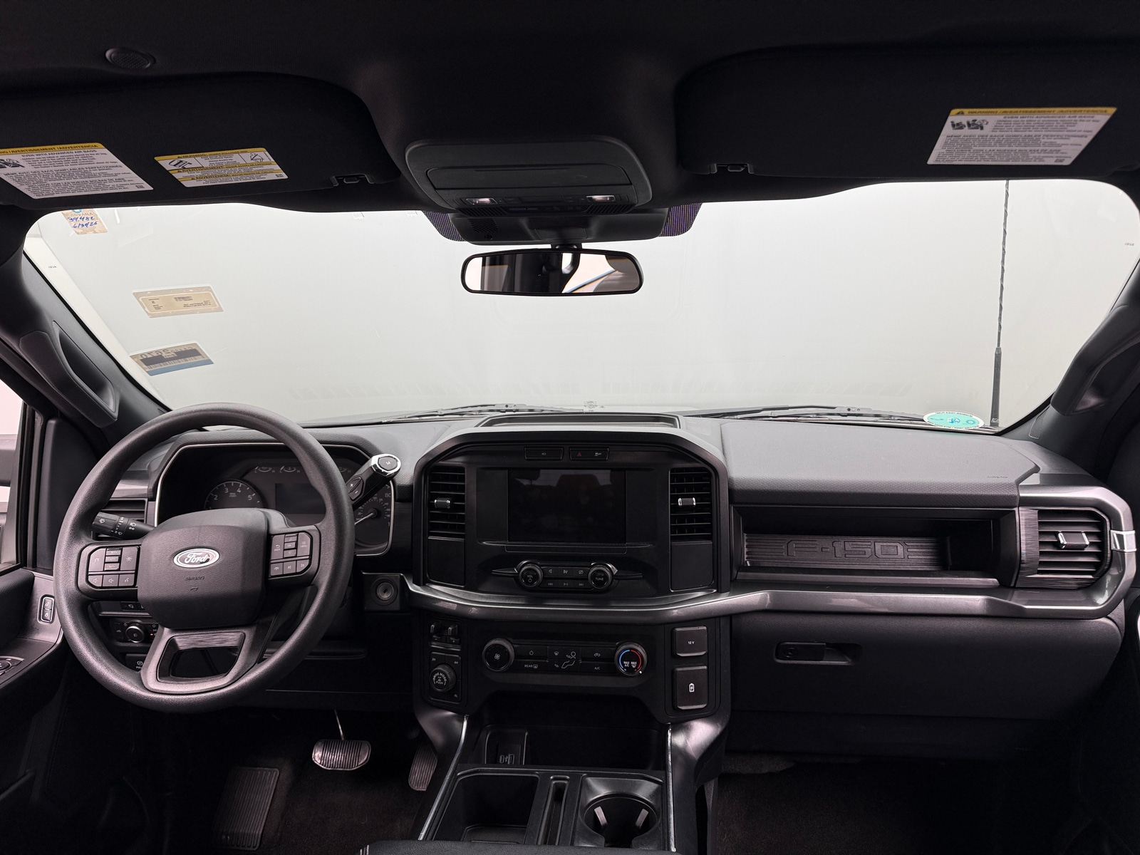 Thumbnail: 2022 Ford Econoline - 3