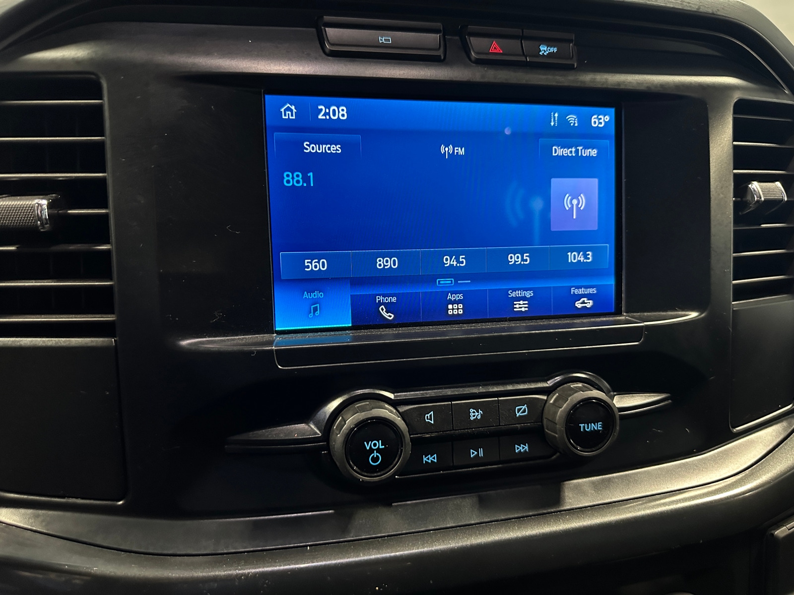 Thumbnail: 2022 Ford Econoline - 4