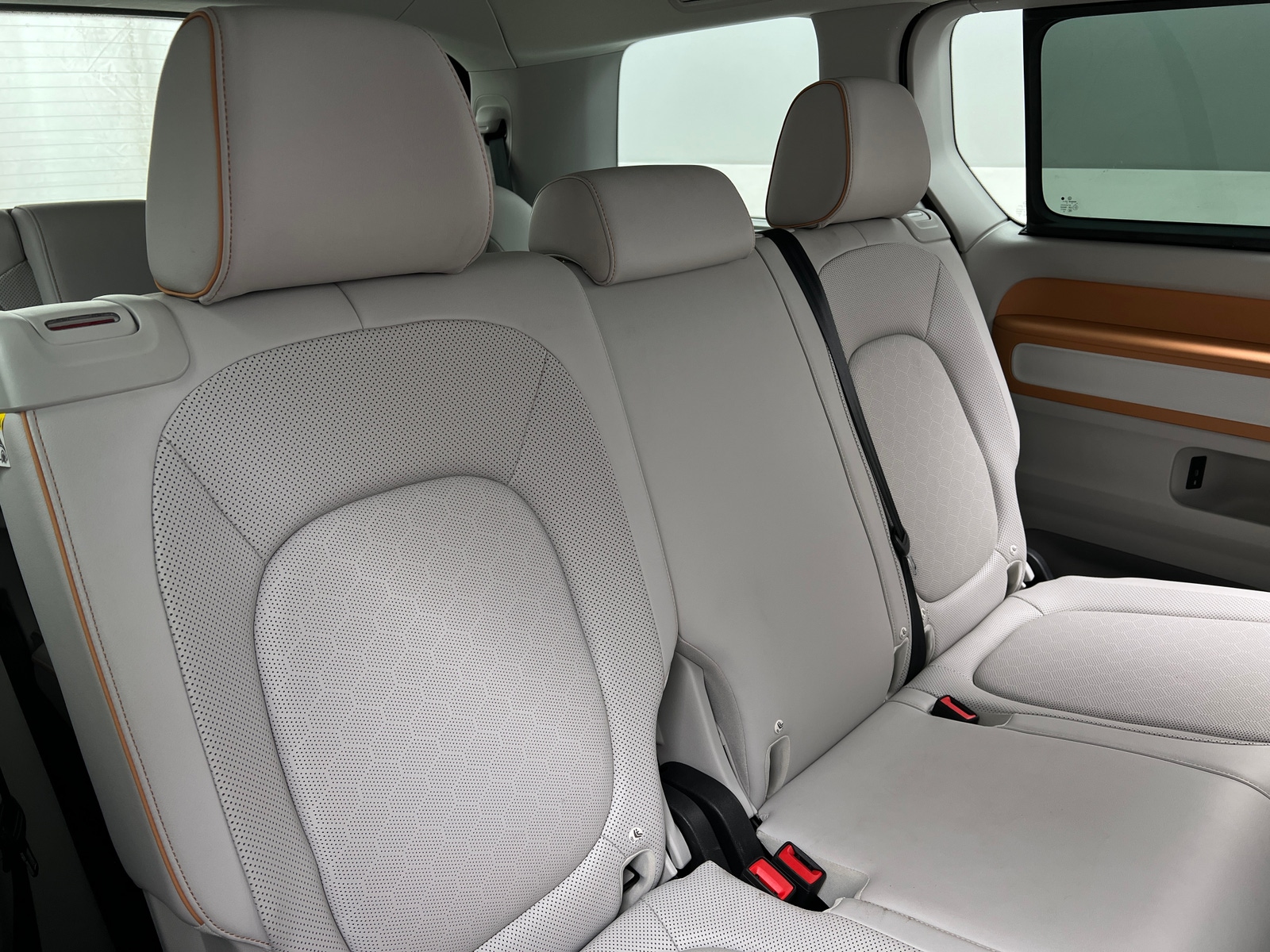 Thumbnail: 2025 Volkswagen ID.Buzz - 5