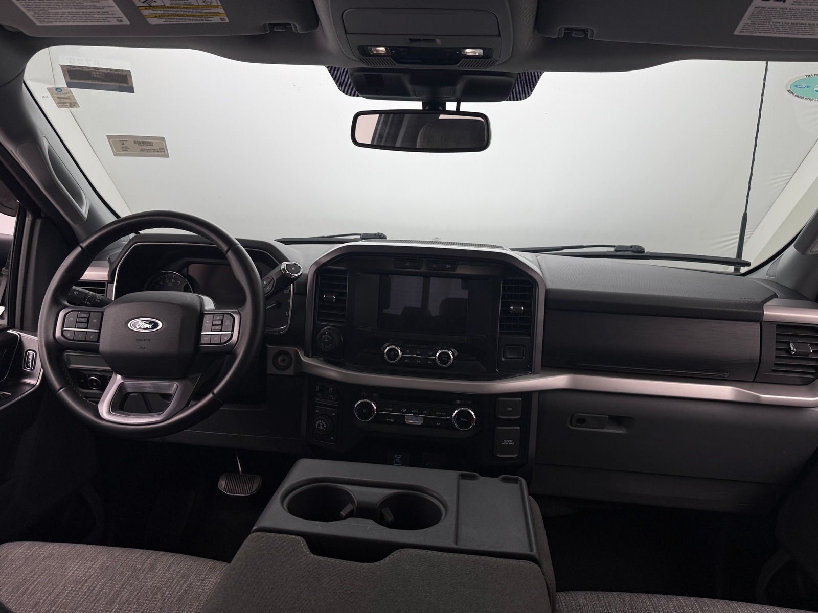 Thumbnail: 2023 Ford Econoline - 3