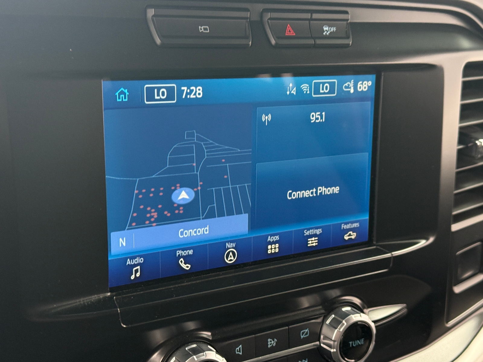 Thumbnail: 2023 Ford Econoline - 4