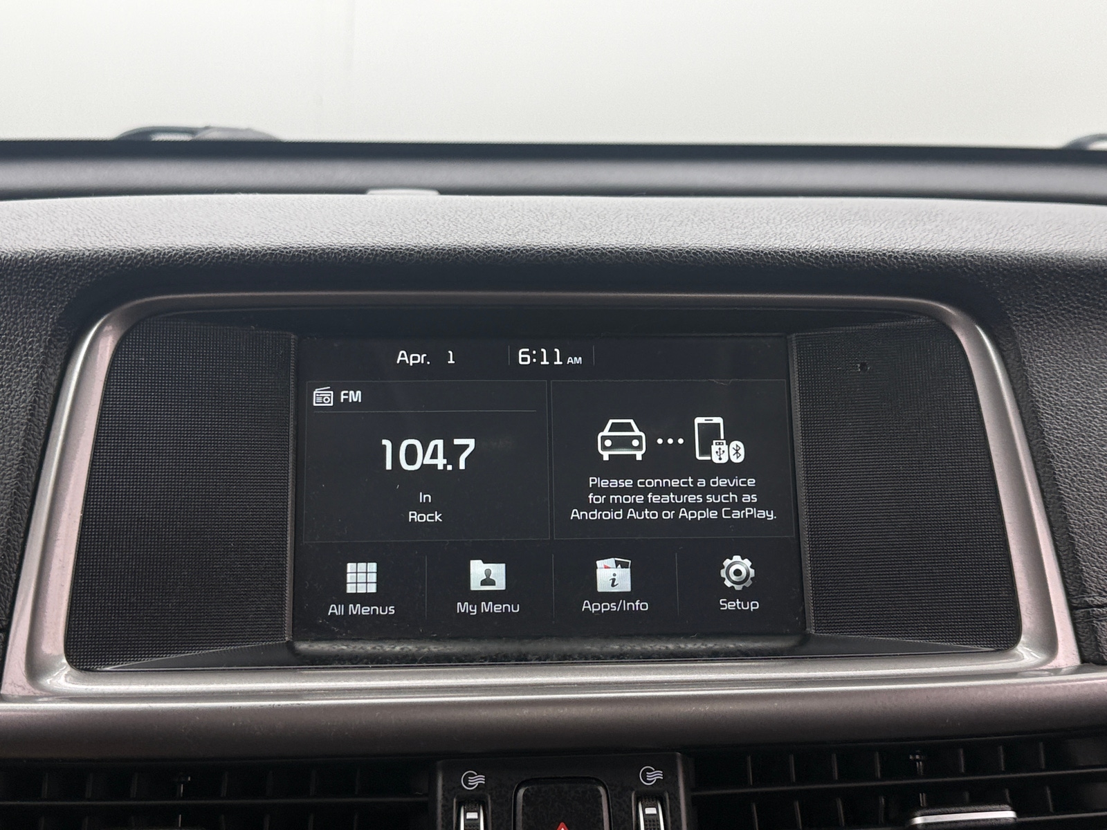 Thumbnail: 2018 Kia Optima - 4