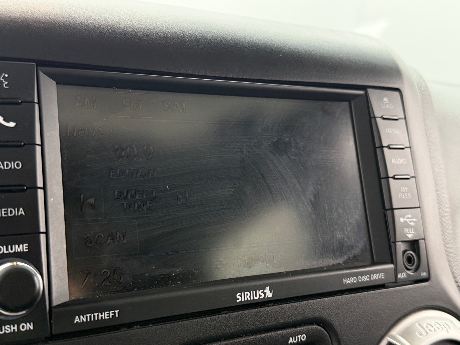 Thumbnail: 2017 Jeep Wrangler - 4