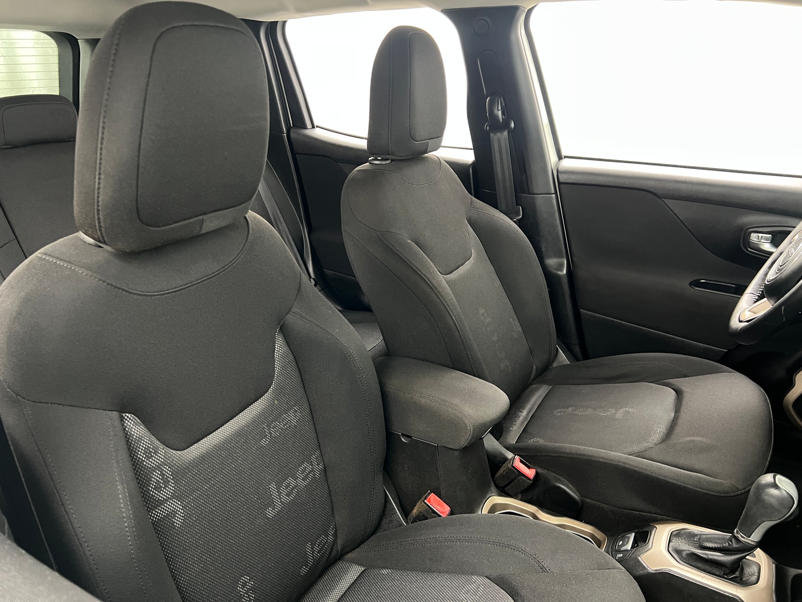 Thumbnail: 2017 Jeep Renegade - 2