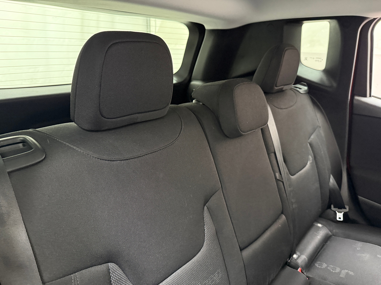 Thumbnail: 2017 Jeep Renegade - 6