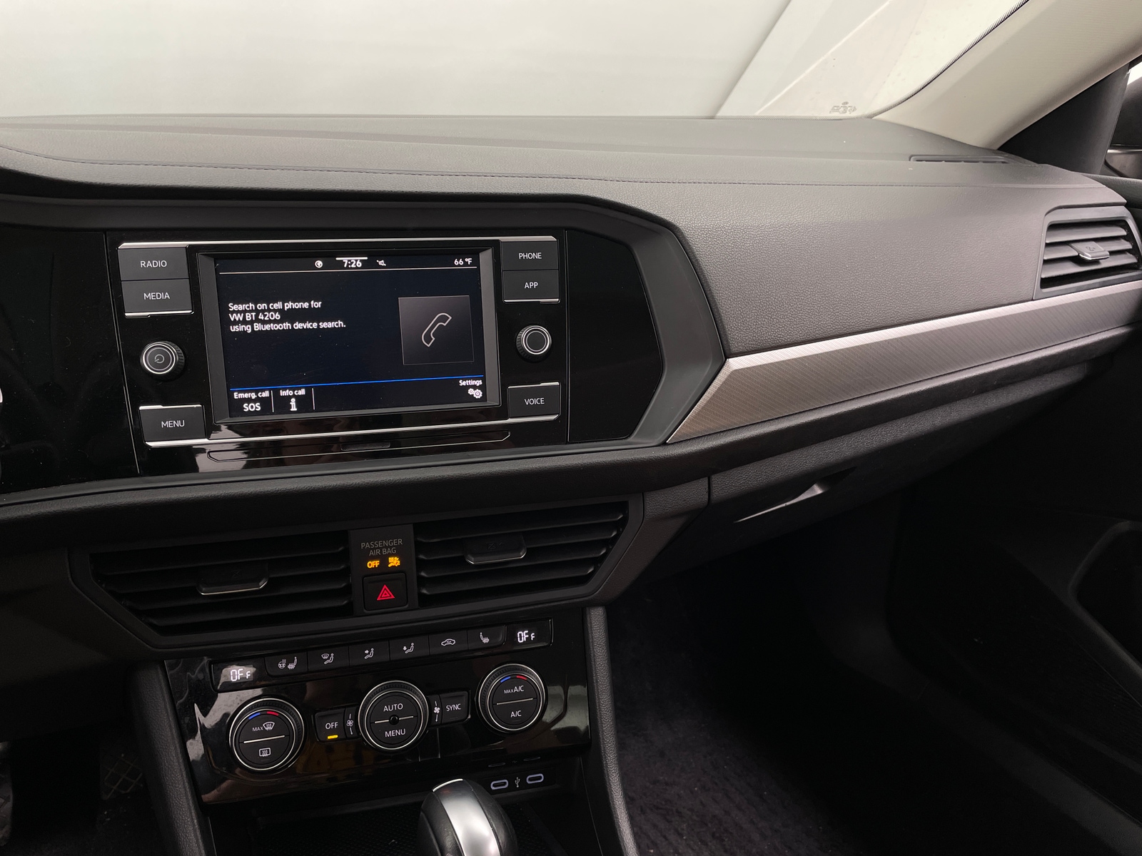 Thumbnail: 2020 Volkswagen Jetta - 3