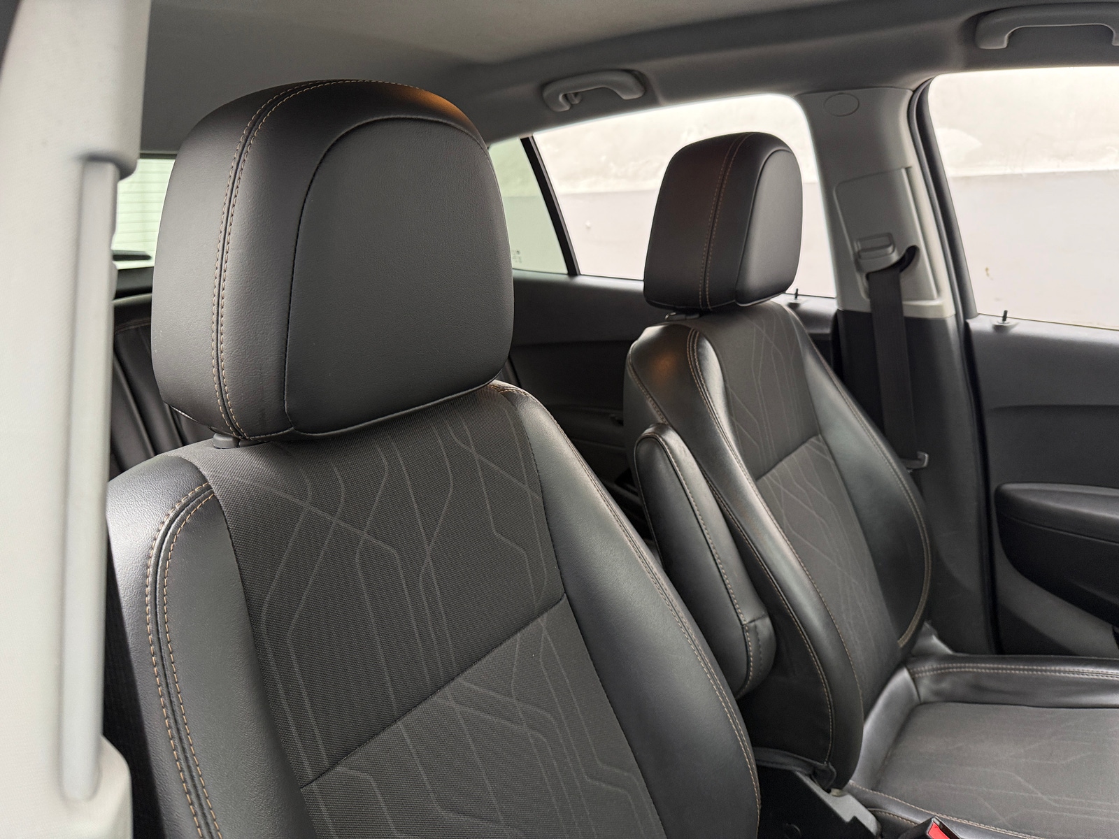 Thumbnail: 2018 Chevrolet Trax - 2