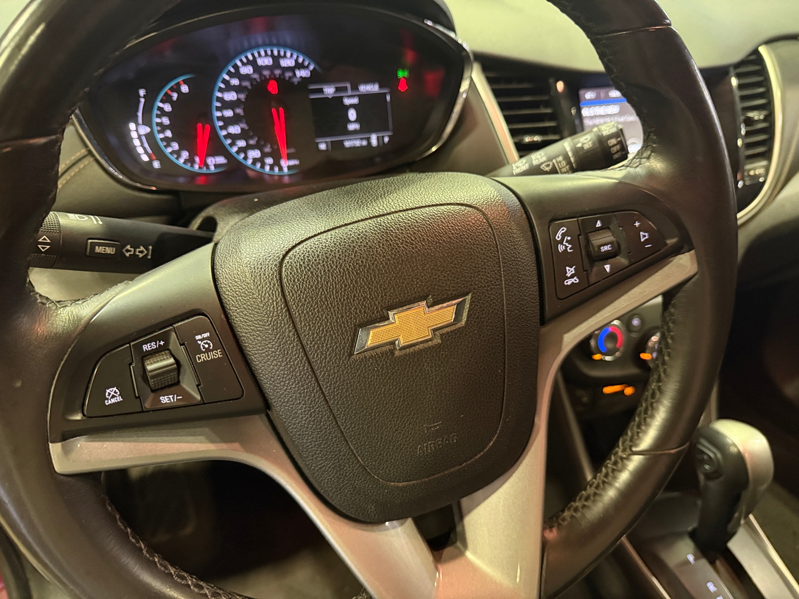 Thumbnail: 2018 Chevrolet Trax - 5