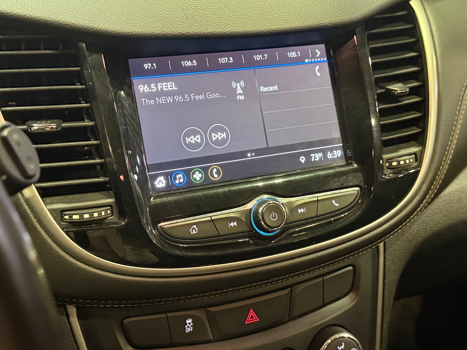 Thumbnail: 2018 Chevrolet Trax - 4