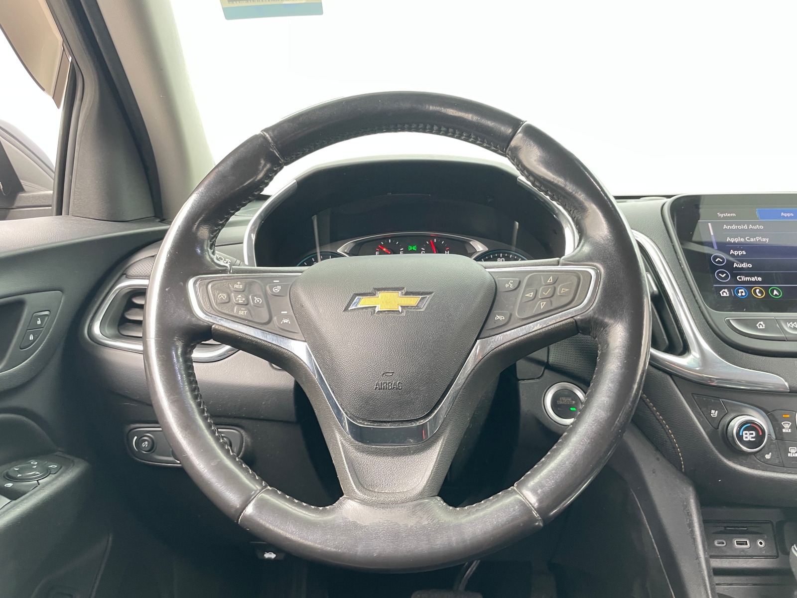 Thumbnail: 2020 Chevrolet Equinox - 4