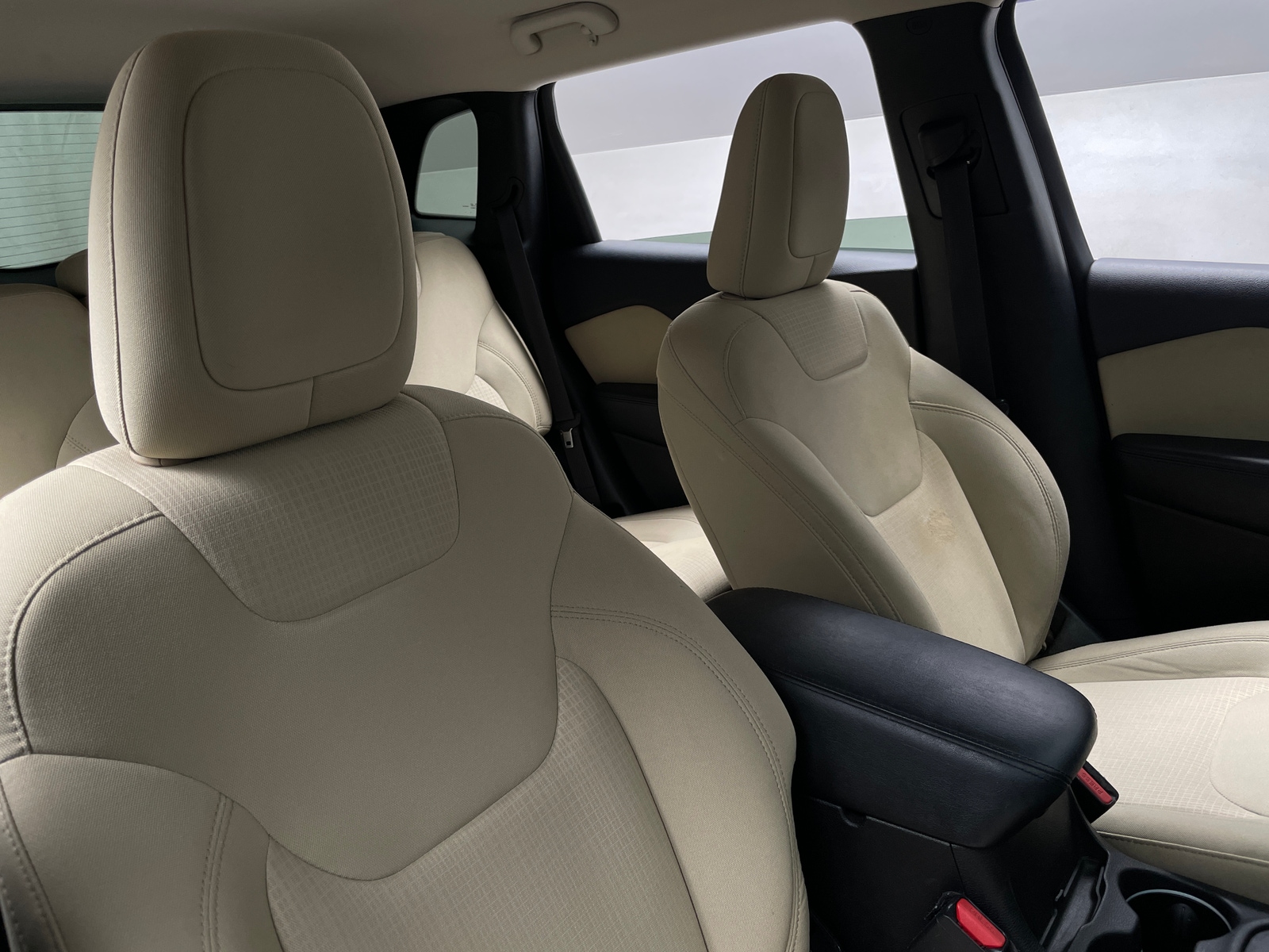 Thumbnail: 2016 Jeep Cherokee - 2