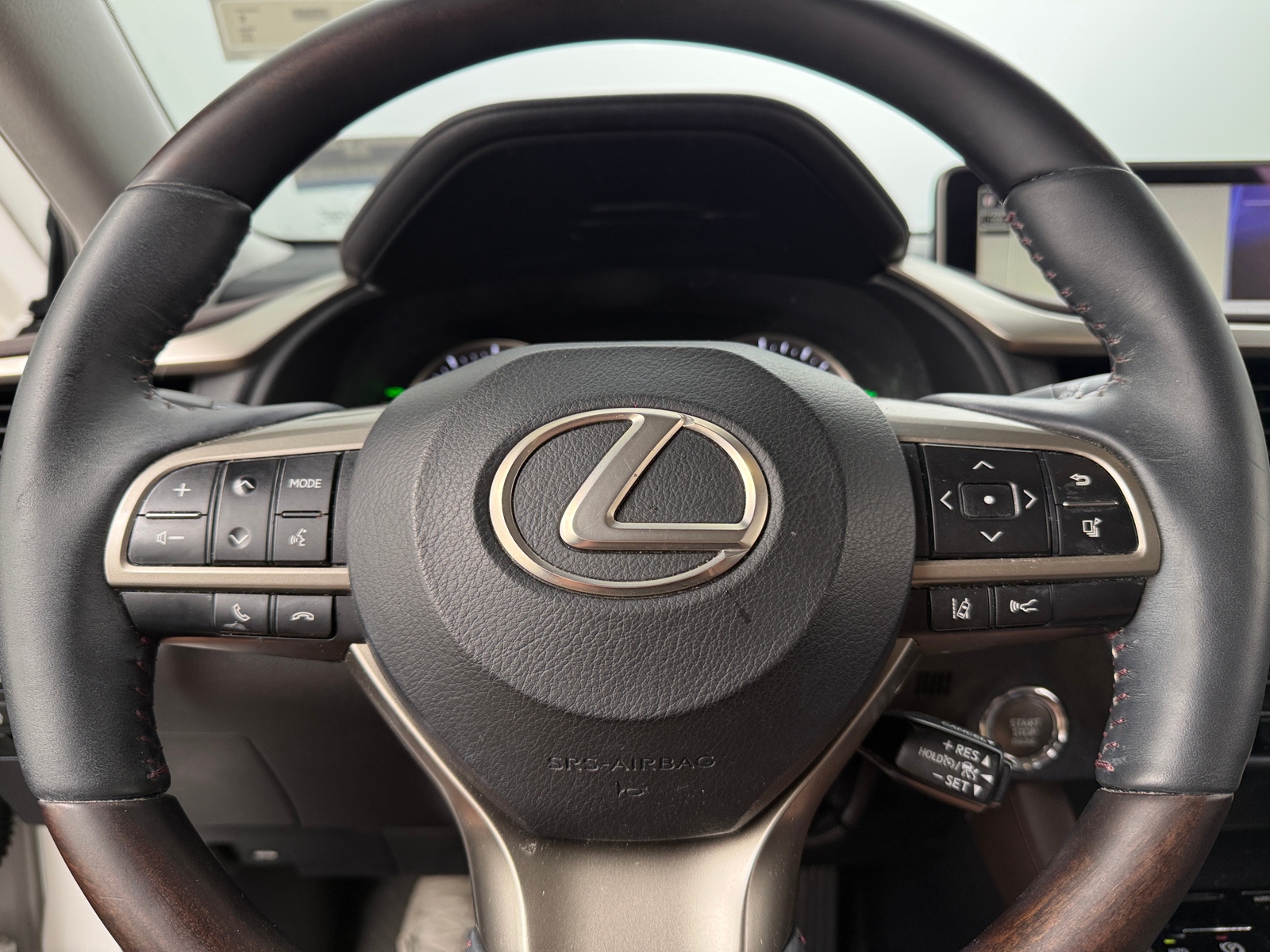 Thumbnail: 2016 Lexus RX - 4