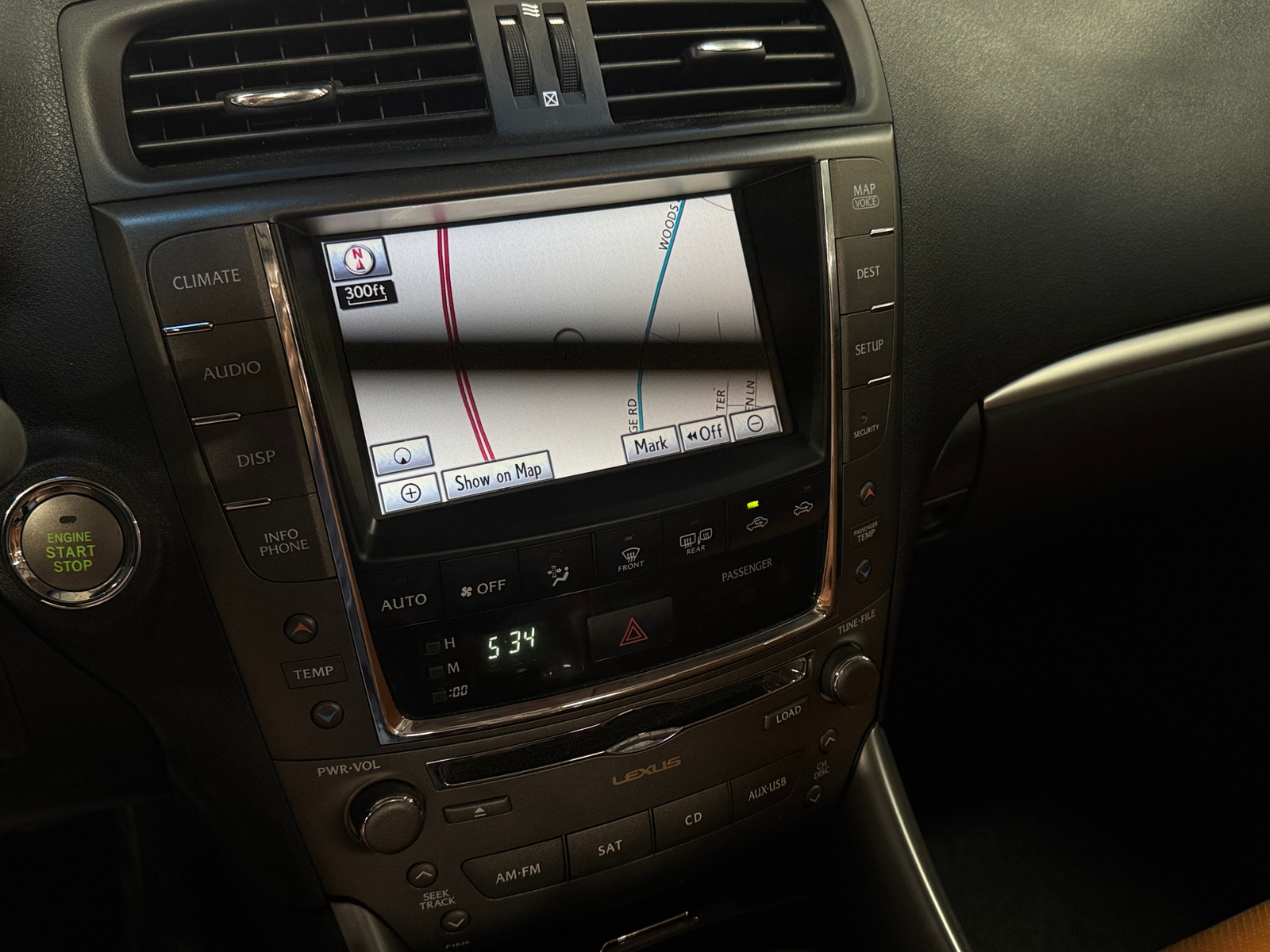 Thumbnail: 2012 Lexus IS - 3