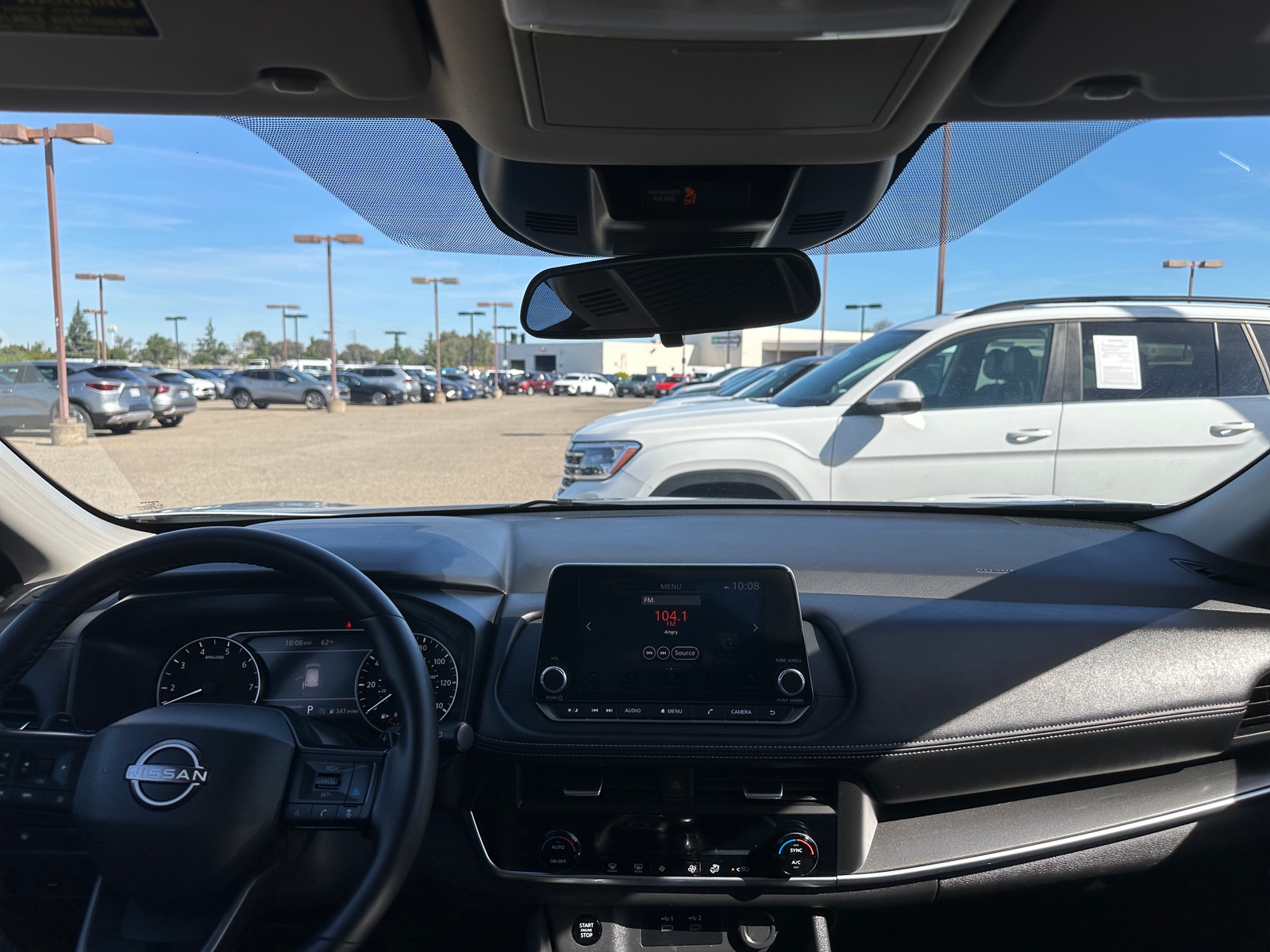 Thumbnail: 2025 Nissan Rogue - 3