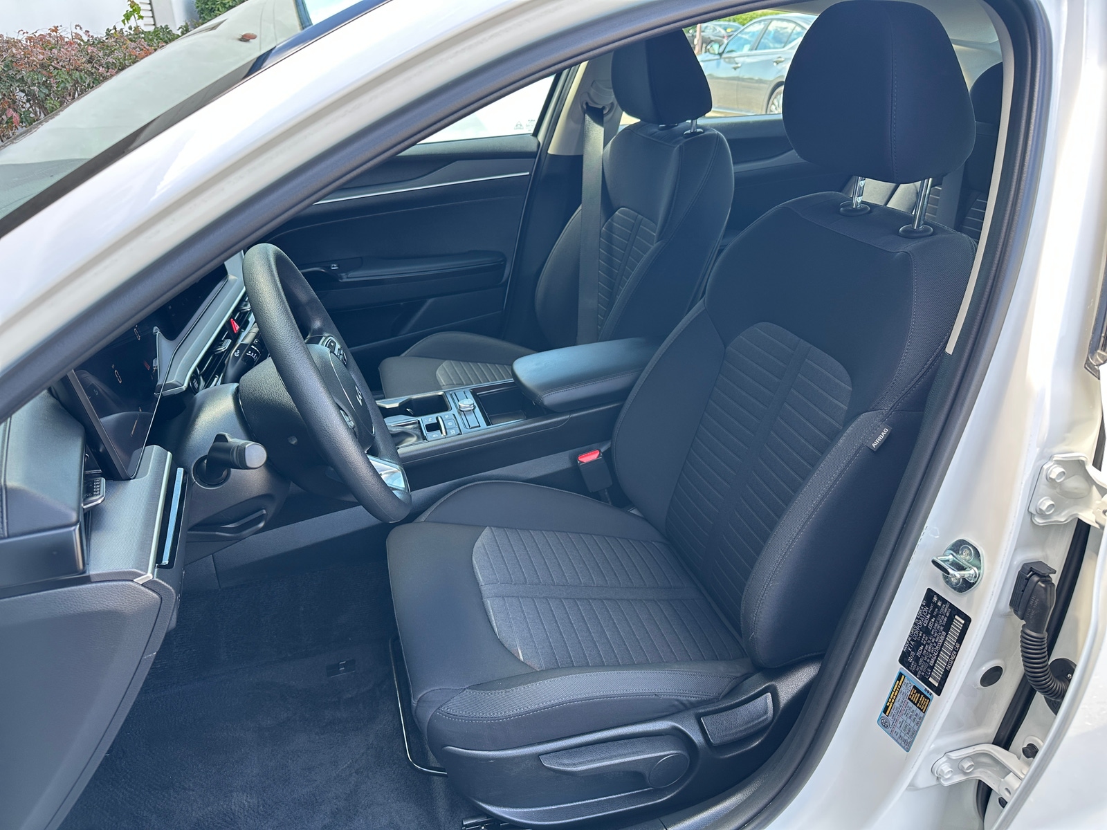 Thumbnail: 2025 Kia K5 - 2