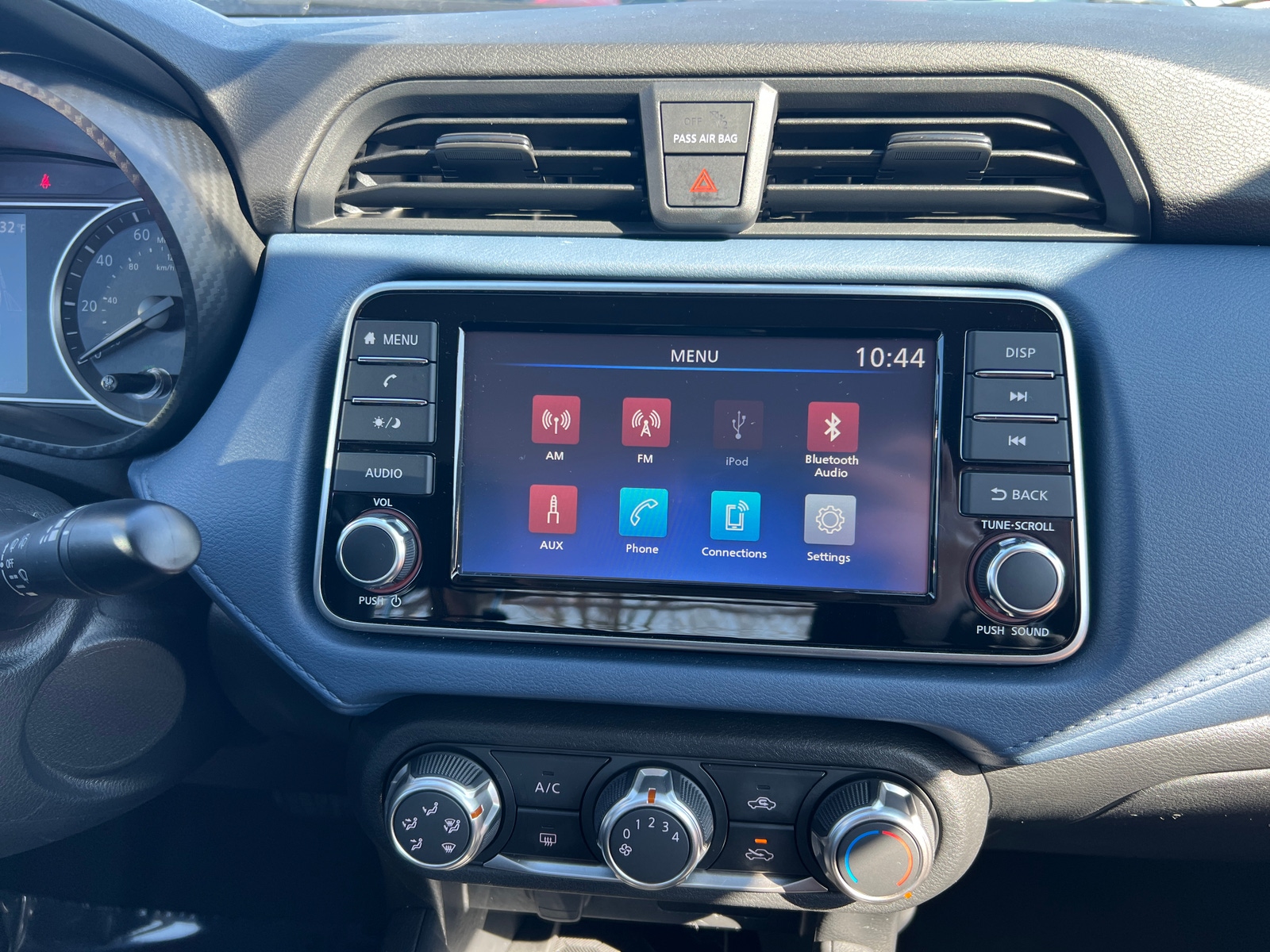 Thumbnail: 2025 Nissan Versa - 4