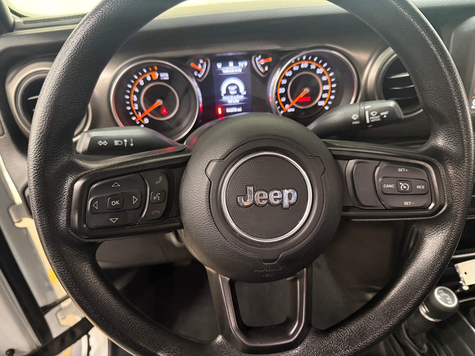 Thumbnail: 2022 Jeep Wrangler - 5