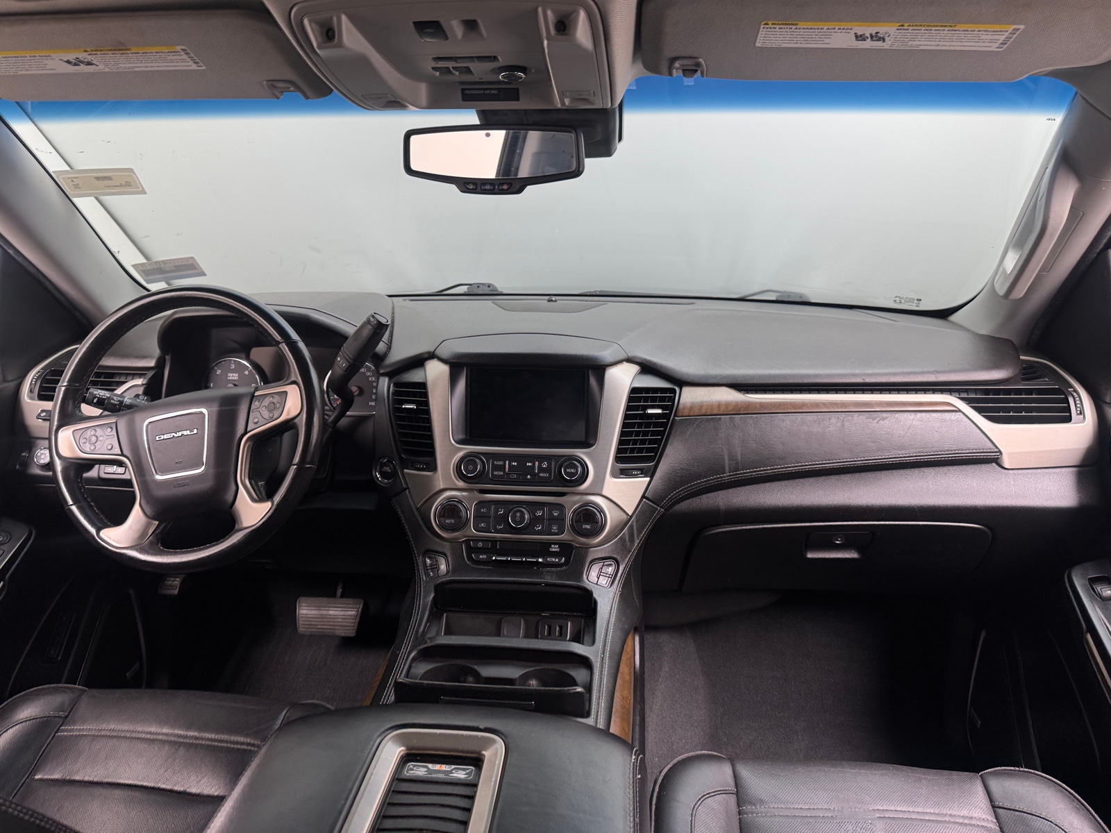 Thumbnail: 2019 GMC Yukon XL - 2