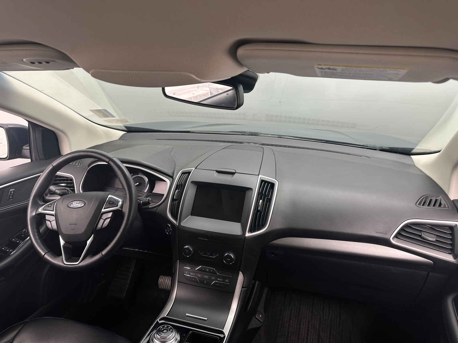 Thumbnail: 2019 Ford Edge - 2