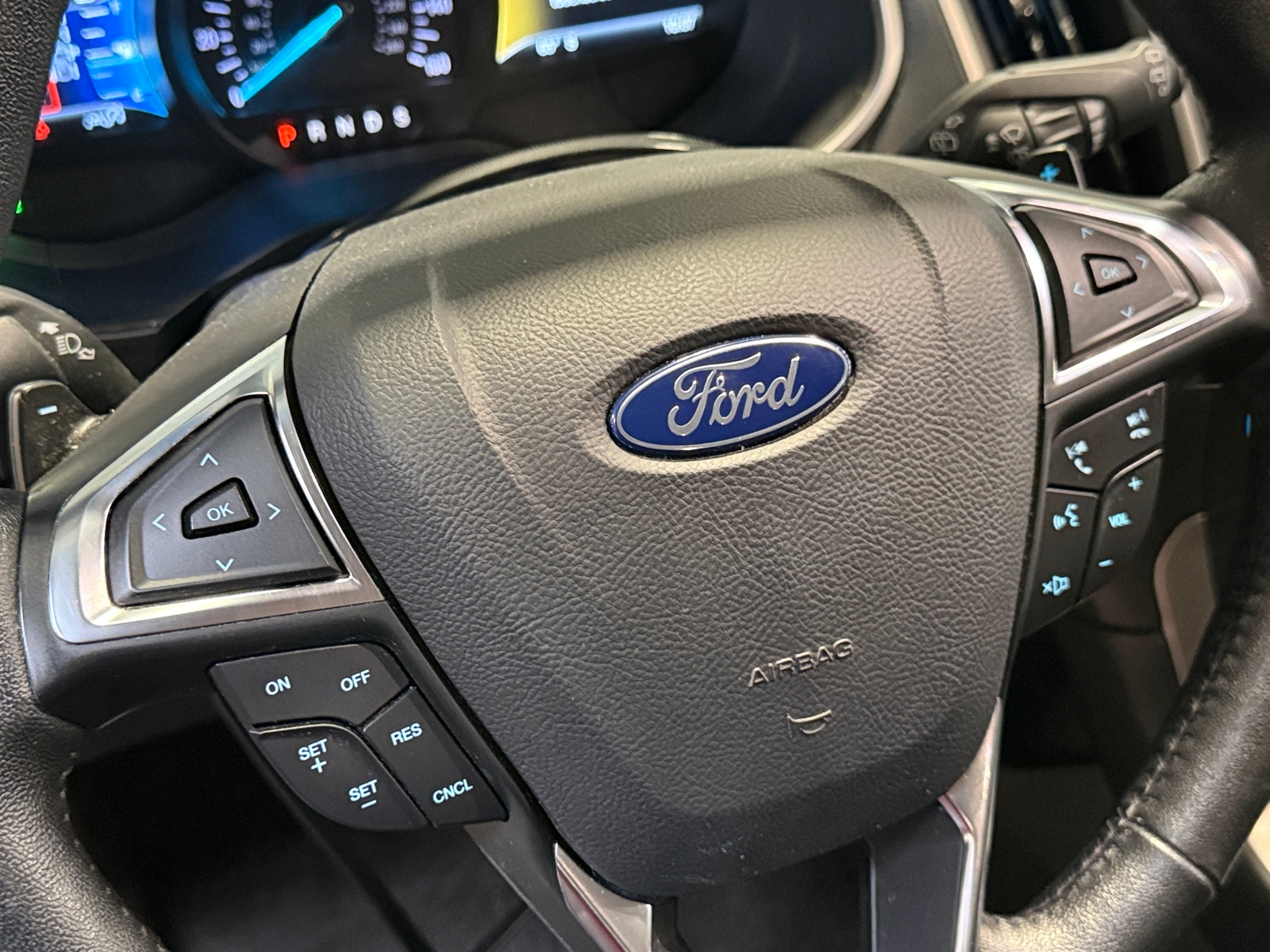 Thumbnail: 2019 Ford Edge - 4