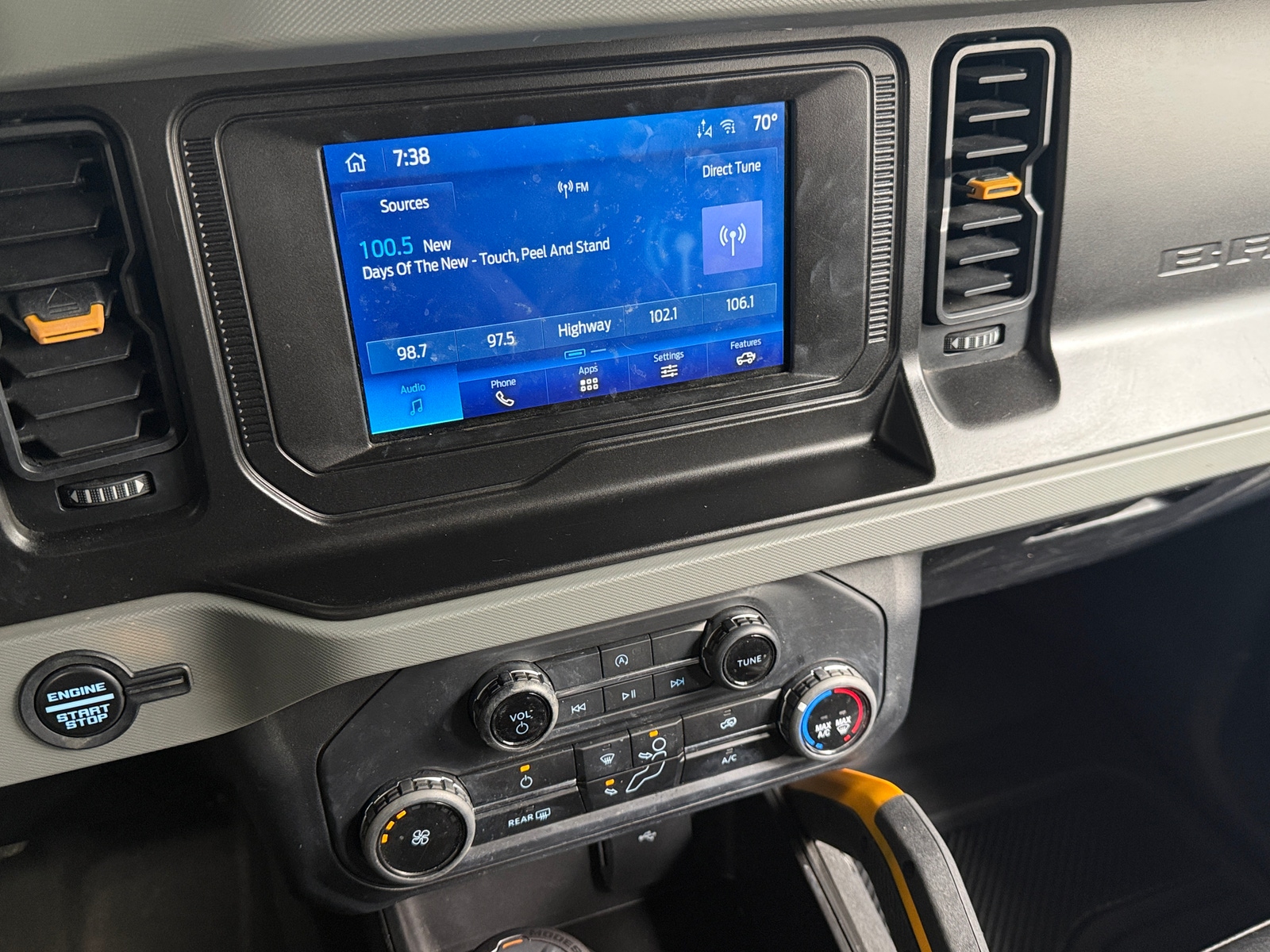 Thumbnail: 2023 Ford Bronco - 3