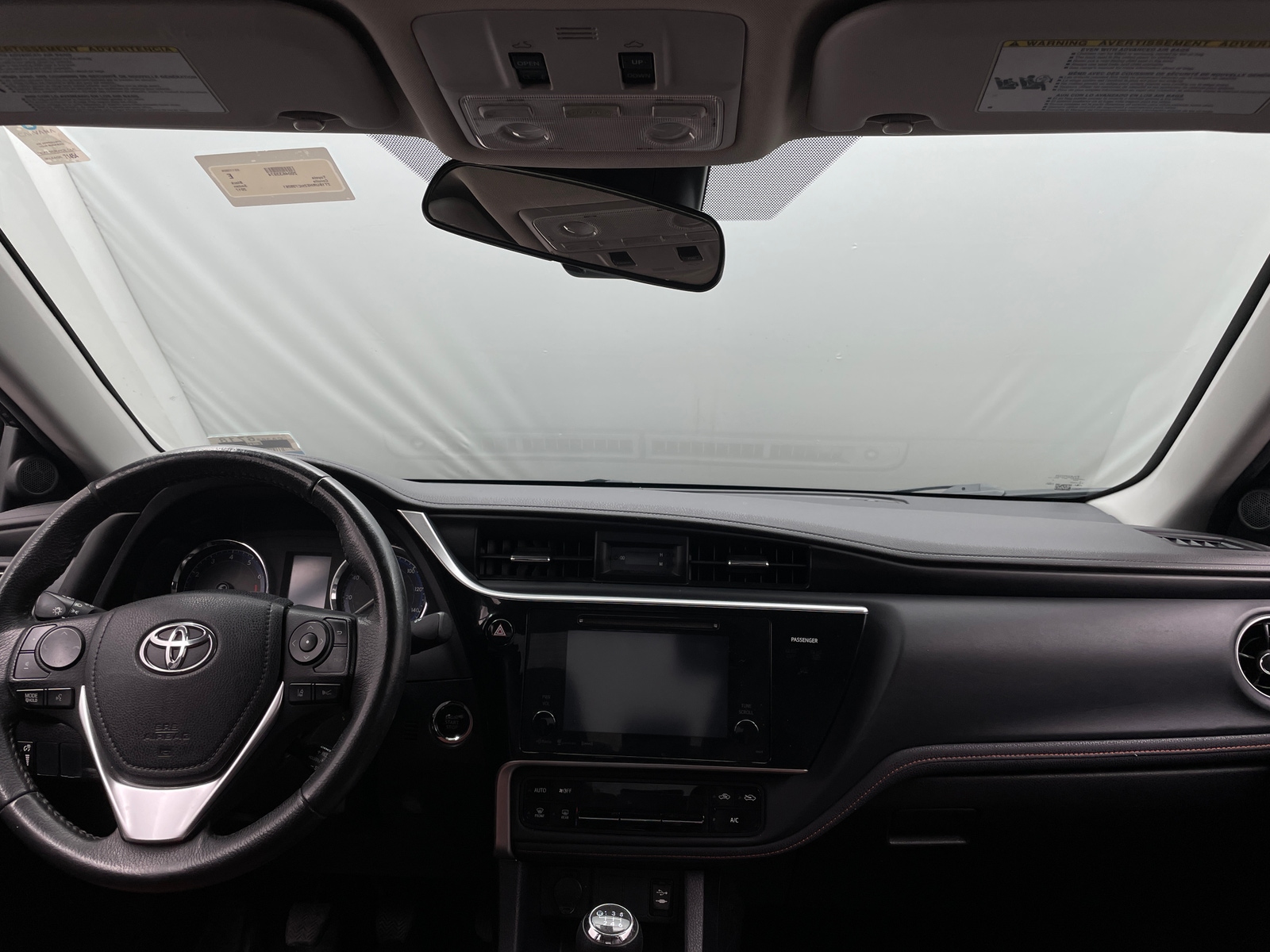 Thumbnail: 2017 Toyota Corolla - 3