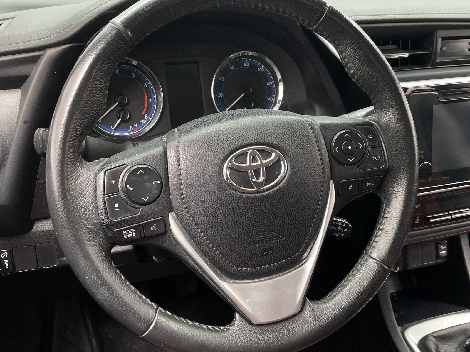 Thumbnail: 2017 Toyota Corolla - 5