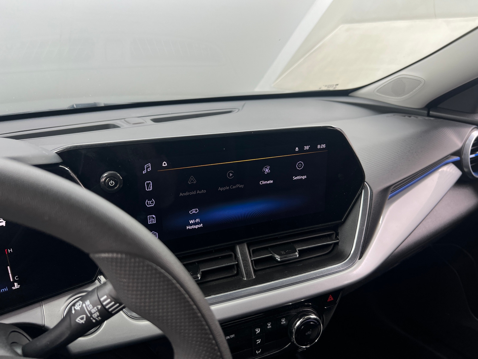 Thumbnail: 2025 Chevrolet Trax - 4