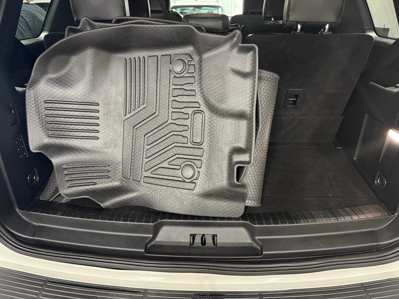 Thumbnail: 2021 Ford Expedition - 6